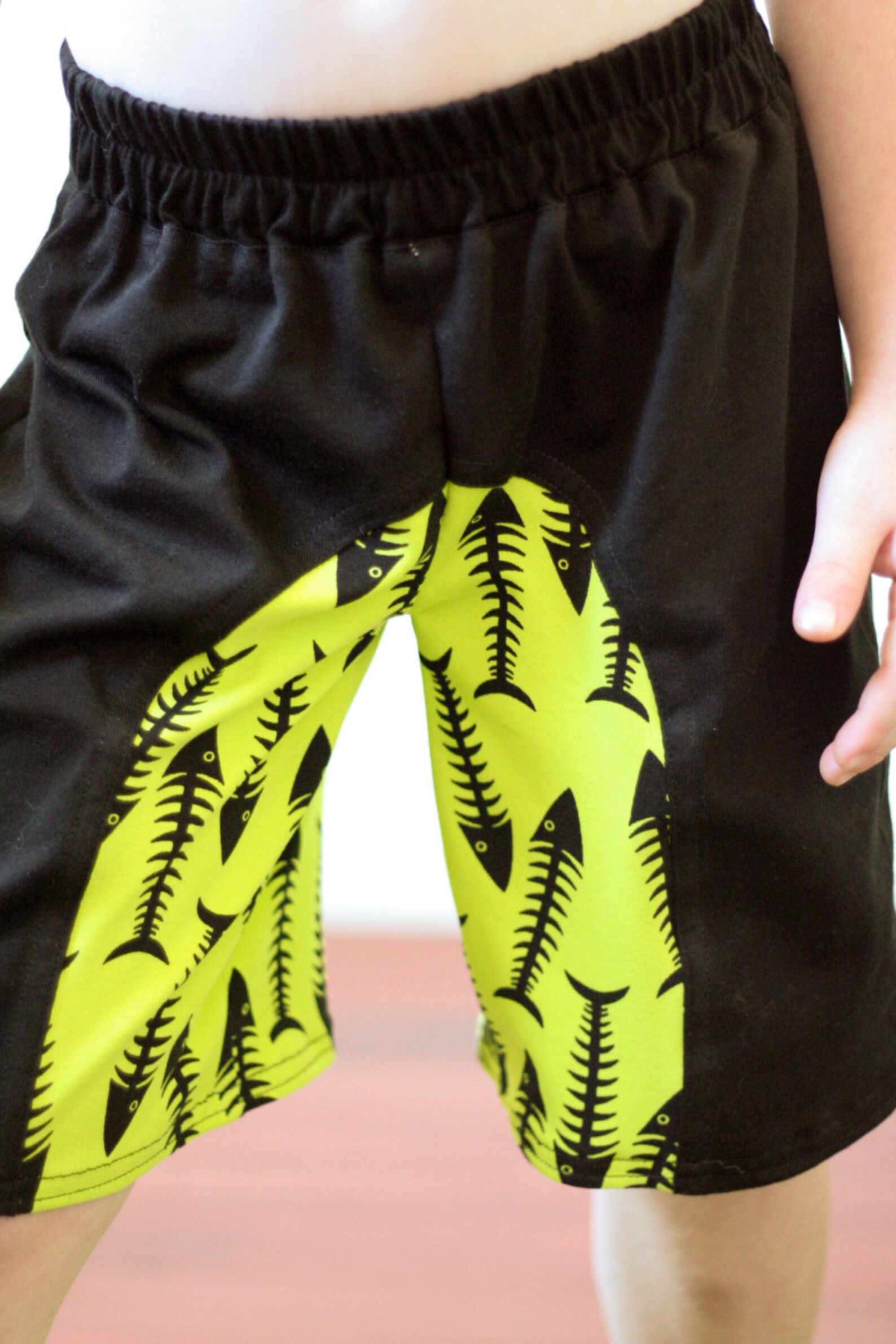 Surfer Shorts Pattern Boys/unisex Contrast Panel Shorts Etsy