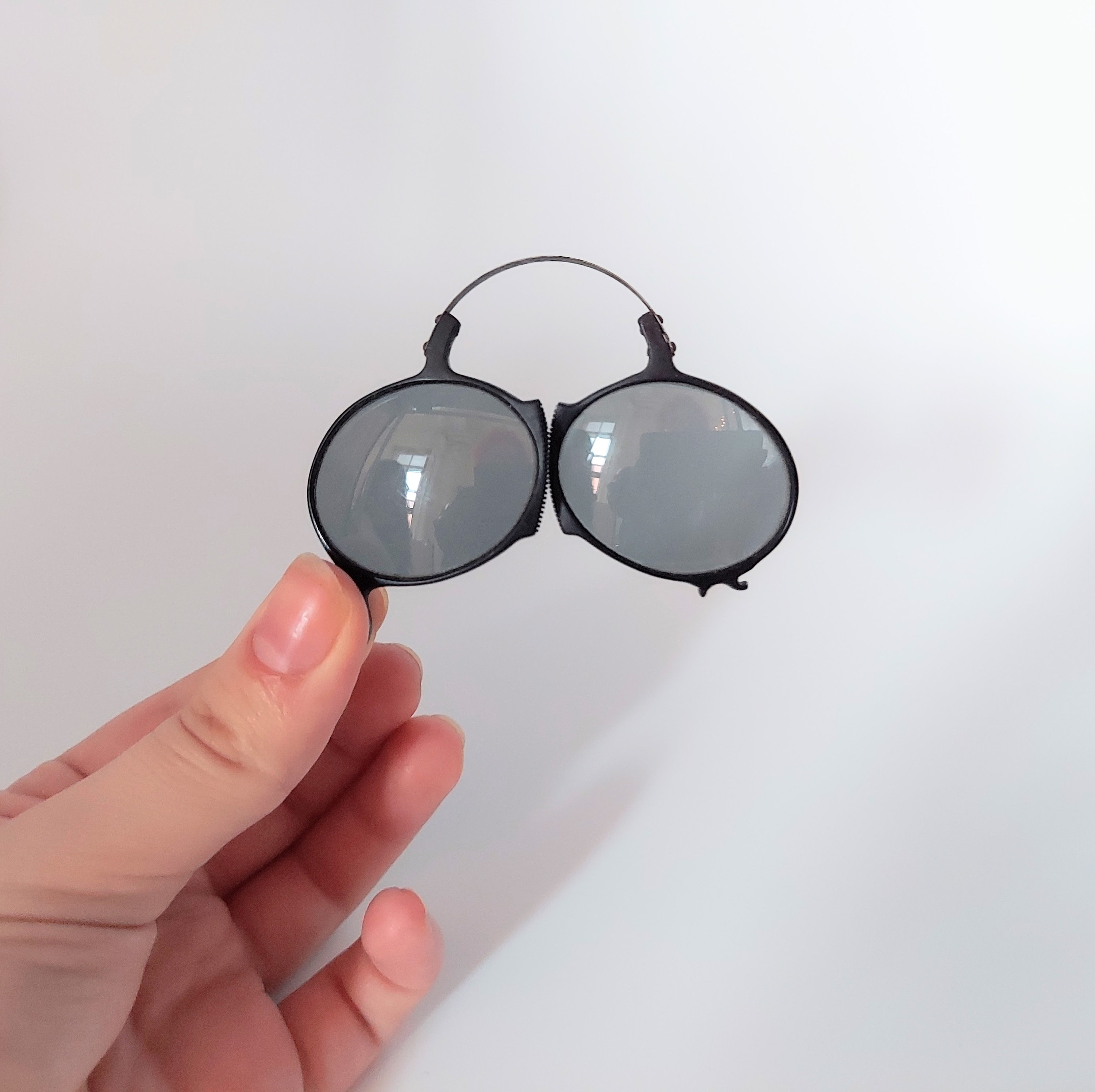 Dracula Sunglasses - Etsy display picture 2