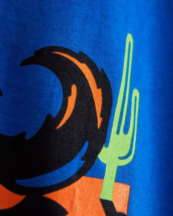 Vintage 90s Marlboro Coyote T-shirt XL: Royal Blue Wild West