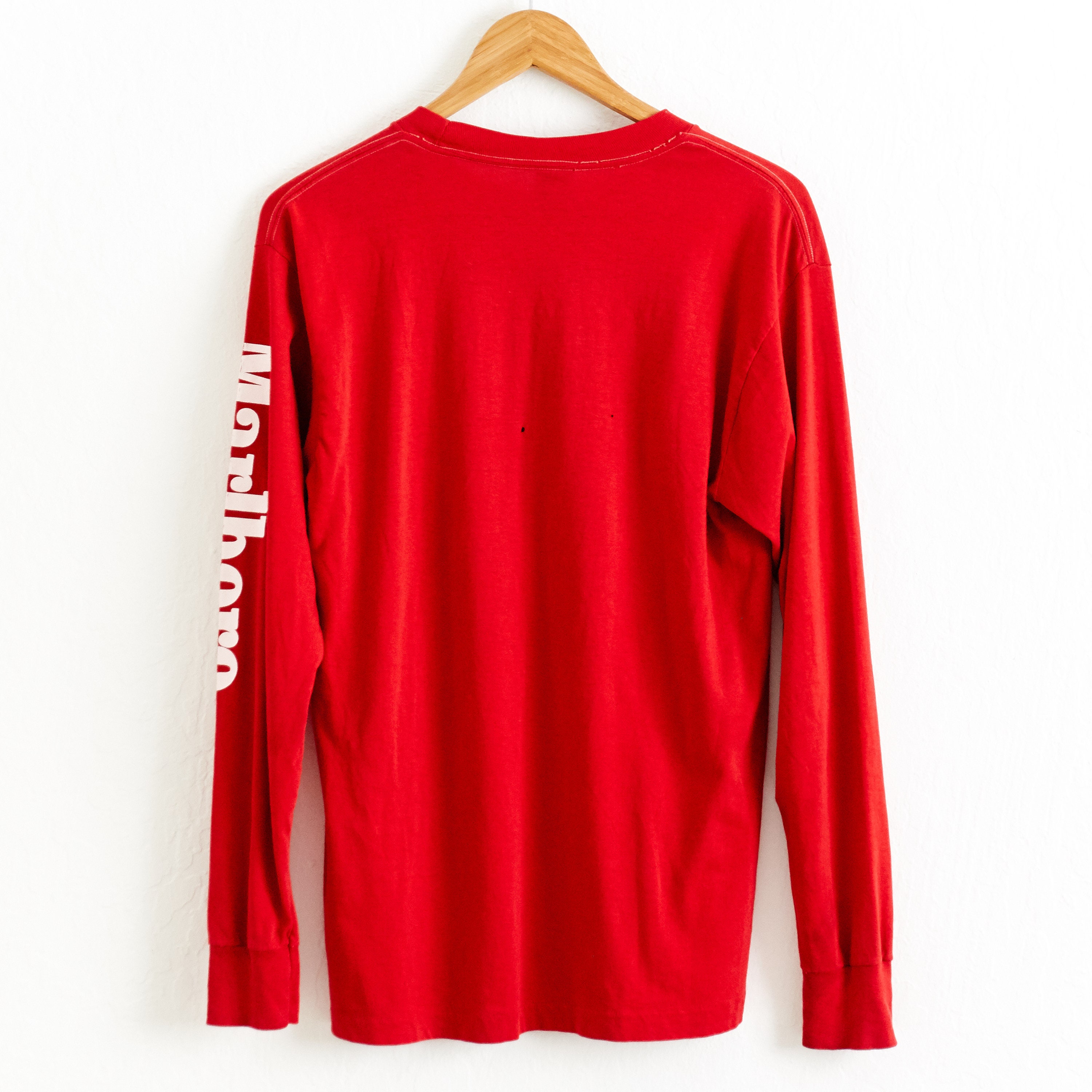 Vintage 80s Marlboro Arm Logo T-shirt - Red Long Sleeve Tee Sz. M