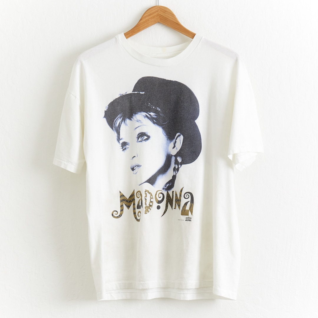 VTG 1993 Madonna the Girlie Show World Tour T Shirt Sz. L VTG 1993 Madonna the Girlie Show World Tour T Shirt Sz. L