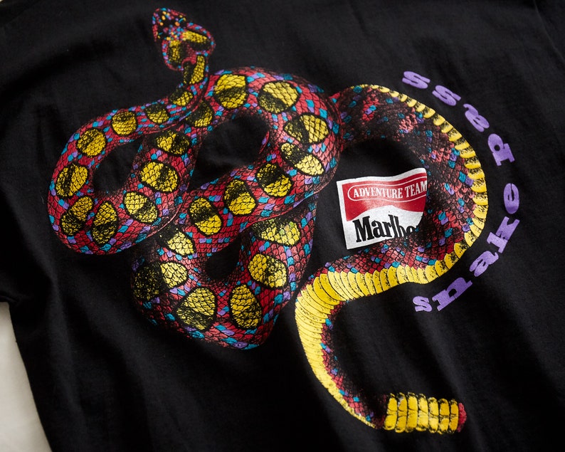 marlboro snake pass shirt
