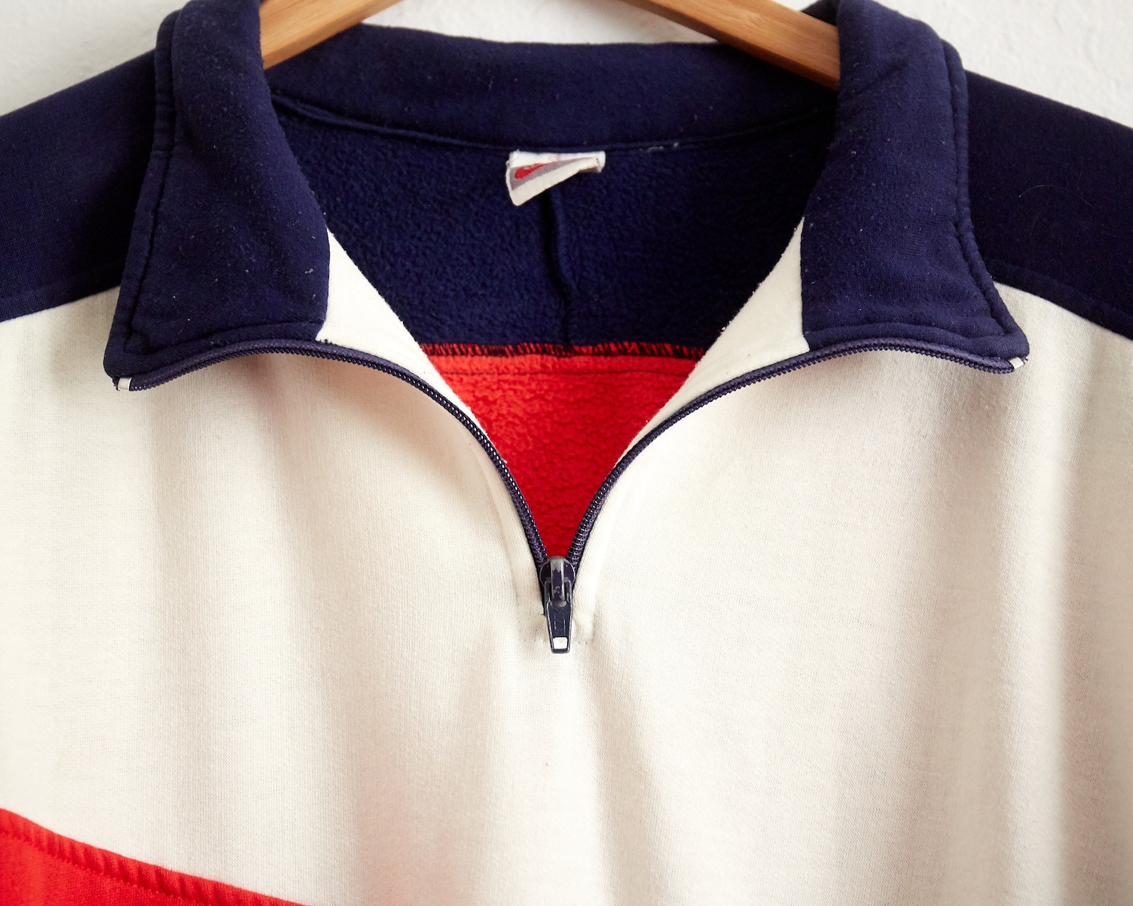 1980s nike sweatshirt