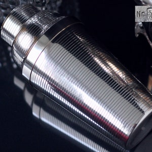 Cocktailshaker, art-decoperiode, verzilverd / martinishaker, accessoires voor karrenwagen en bargereedschap zilver