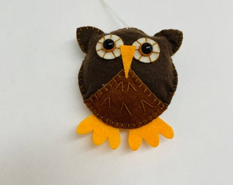 Package of 6 ON SALE Brown Felt Owl Ornaments