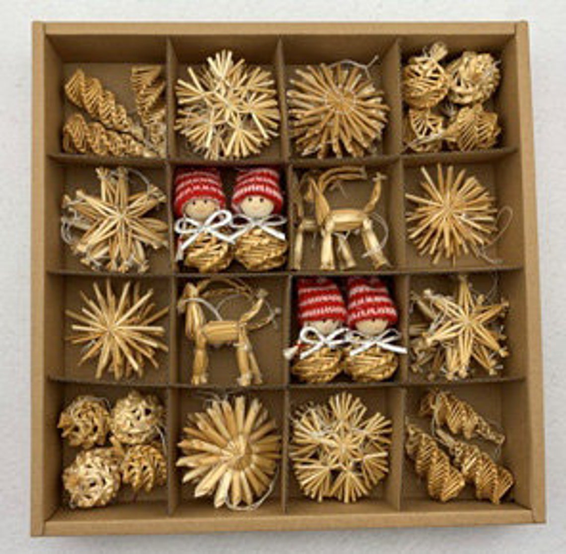 Nordic simple and creative straw hat tray