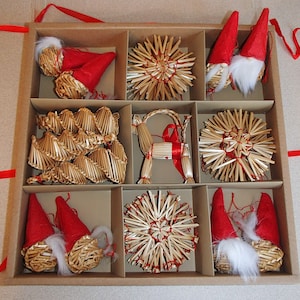 Scandinavian Nordic Straw Ornaments - Box of 30 pieces - Snowflakes Cones Gnomes Goat