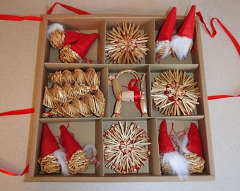 Scandinavian Nordic Straw Ornaments - Box of 30 pieces - Snowflakes Cones Gnomes Goat