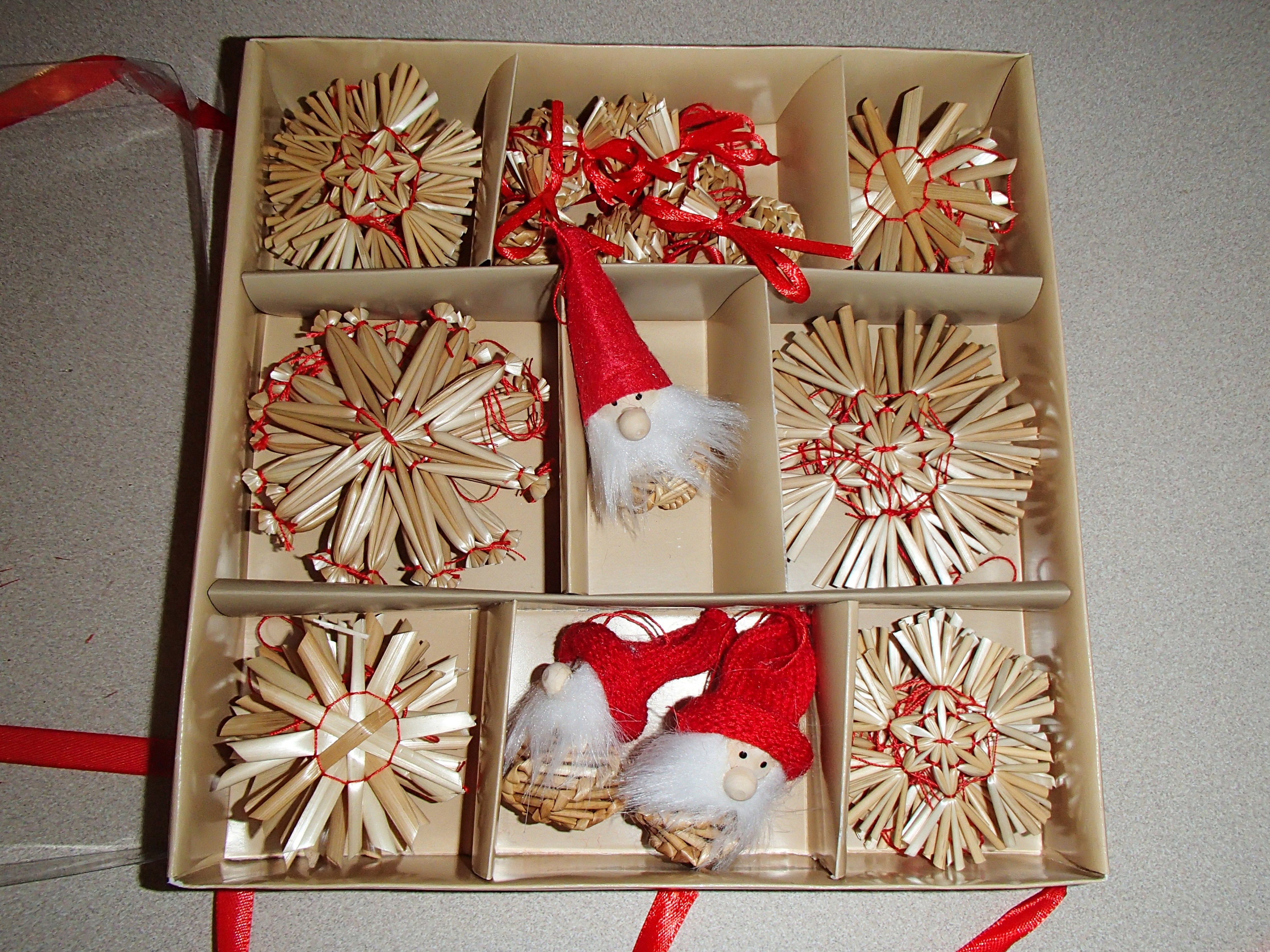 Nordic Wooden Snowflake Ornament - Set of 4 – Farmhouse Pottery