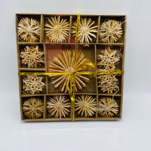 Scandinavian Nordic Straw Snowflake Star Ornaments - Box of 52 pieces