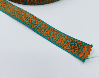 Swedish Cotton Fabric Ribbon Trim - 5 yard piece - Nordic hearts  on Green