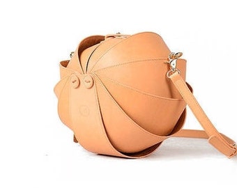 Braune Leder Umhängetasche, Nude Leder Crossbody, Braune Crossbody Tasche, Runde Tasche, Umhängetaschen für Frauen, Käfer Taschen, Umhängetasche Männer