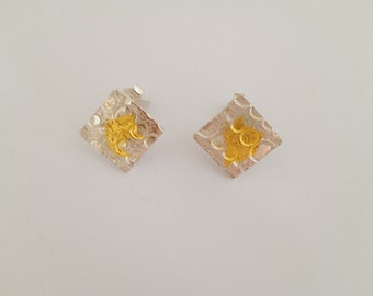 Handmade silver studs, 99,9 % finegold acccents, square shape, beautiful structure, modern handmade jewelry