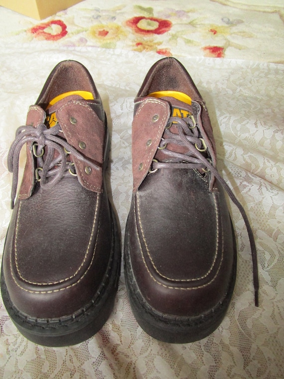 CATERPILLAR/CAT Footwear Shoes Called Walking Machine Sz 7.5 Men 9