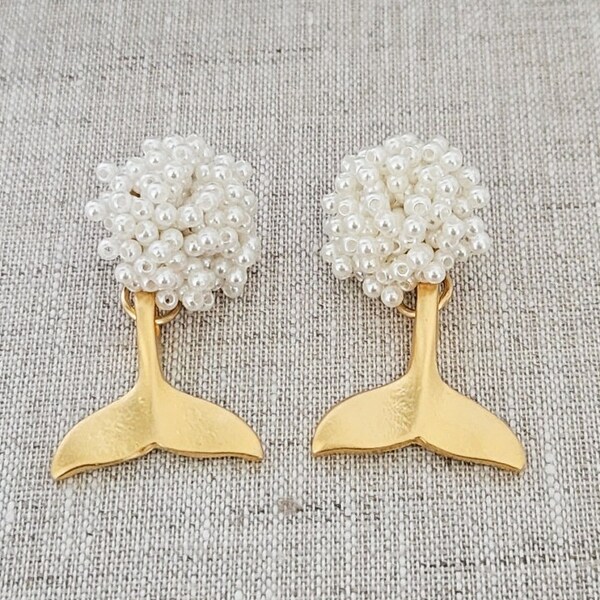 Whale Tail and Pearl Cluster Earrings, Coastal Preppy Earrings, Gold Whale Tail Jewelry