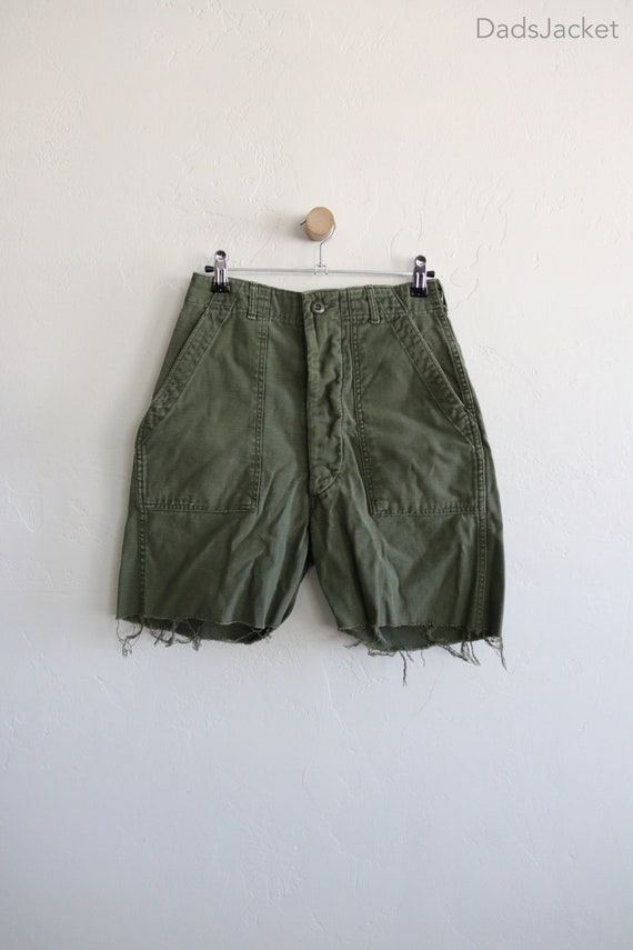 distressed army fatigue shorts