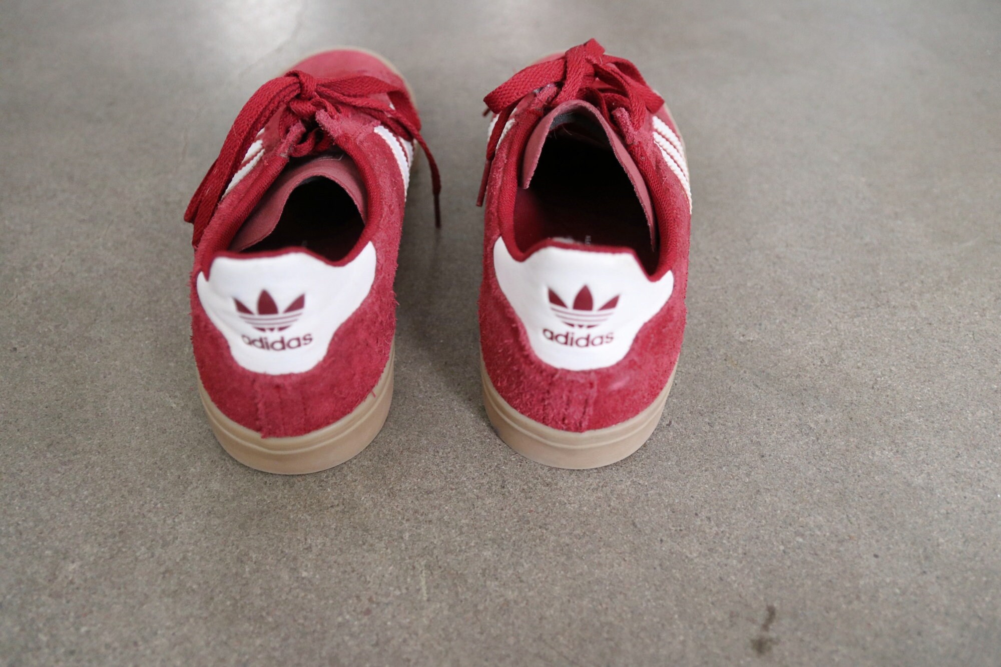 Adidas Red Suede Campus Gum Sole Scarpe Sz 9 | Etsy