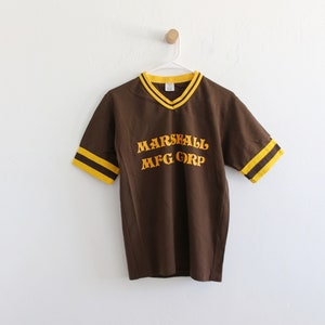 80s Team Baseball Striped Brown Yellow Shirt Small