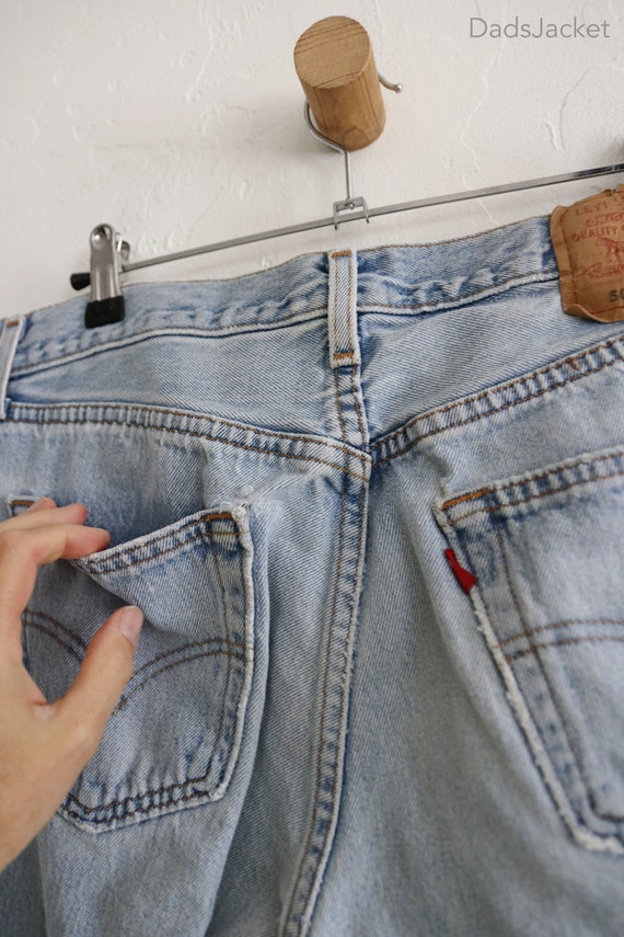 Levis 501 Light Wash Denim Button Fly Jeans 30 x … - image 6