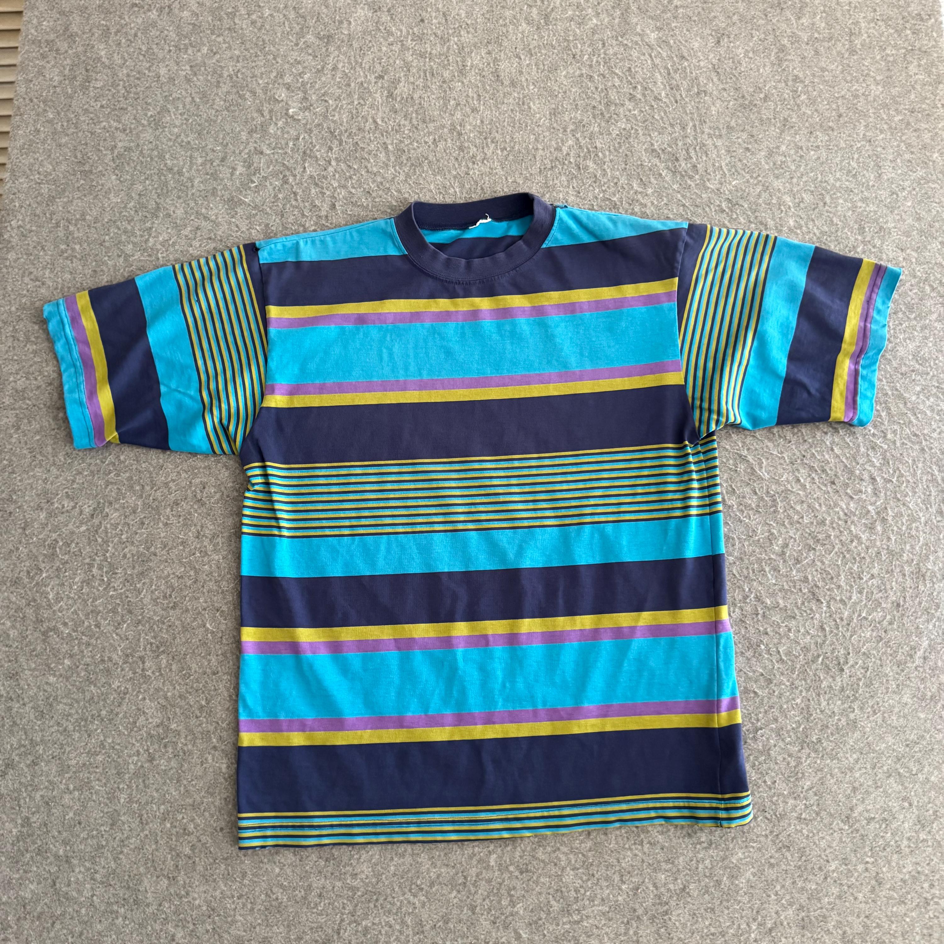 90s Union Bay Tee - Etsy