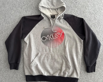 Vintage 1990s Oakley Graphic Hoodie / 90s Hoodie / Vintage Sweater