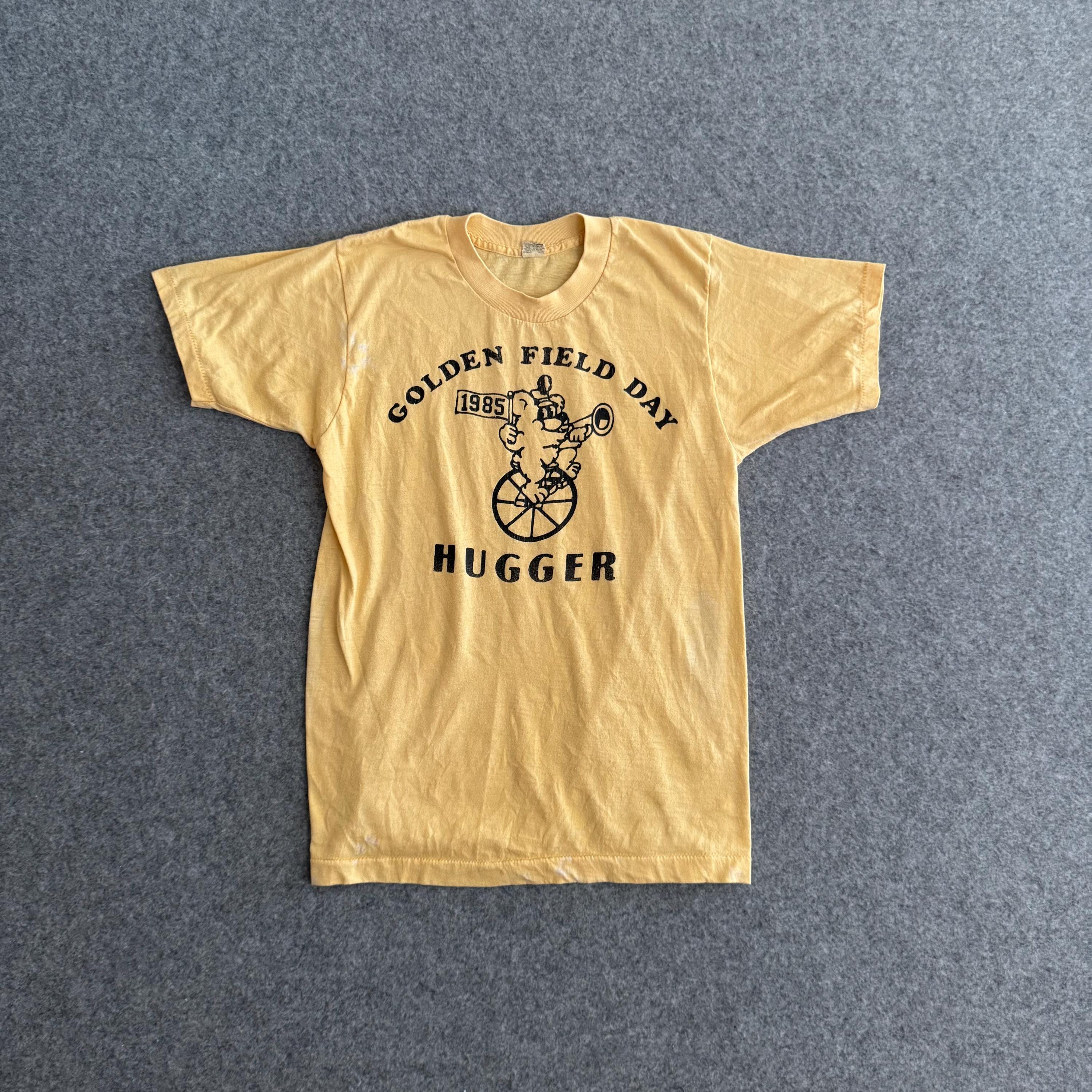 80s Tricycle Bear Golden Field Day Hugger Single Stitch Screen
