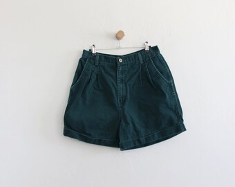 Short mom vert denim taille haute à ourlet roulotté des années 90