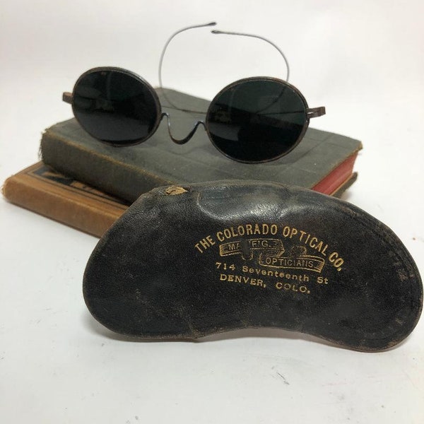 Antique Spectacle Sunglasses  Riding Glasses 1920s DENVER Colorado Optical Co Leather Case History Memorabilia