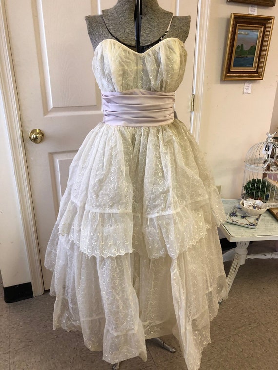 Cream Colored Prom Dresses