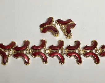 Vintage 1960’s Burgundy Bracelet Set Chunky Mid century Mod Hipster Clip Retro Earrings Maroon w Gold