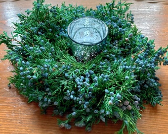 Small Christmas Juniper Berry 4" Centerpiece, Side-Table Christmas Centerpiece, Fireplace Mantel Centerpiece, Sideboard Centerpiece