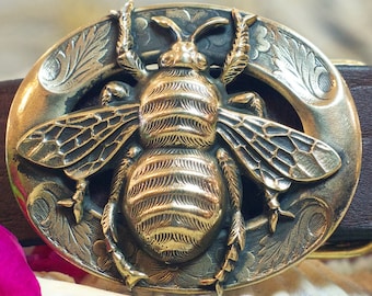 Honey Bee Buckle