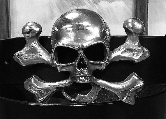 Skull crystal belt buckle, handmade, one of a kind Skull Skeleton King Crown Clear Rhinestones Hip Hop Metal  main image 4