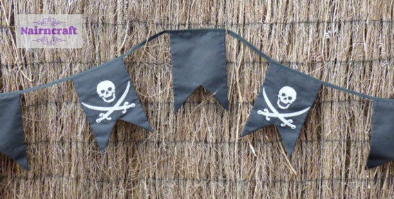 Pirate Bunting in High Visibility Reflective Fabric. Jolly Roger Flags use as Pirate Banner Photo Prop Pirate Nursery Pirate Party Decor Il_570xn