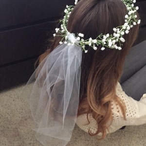 Bachelorette Bridal Baby's breathe flower headband with veil image 3