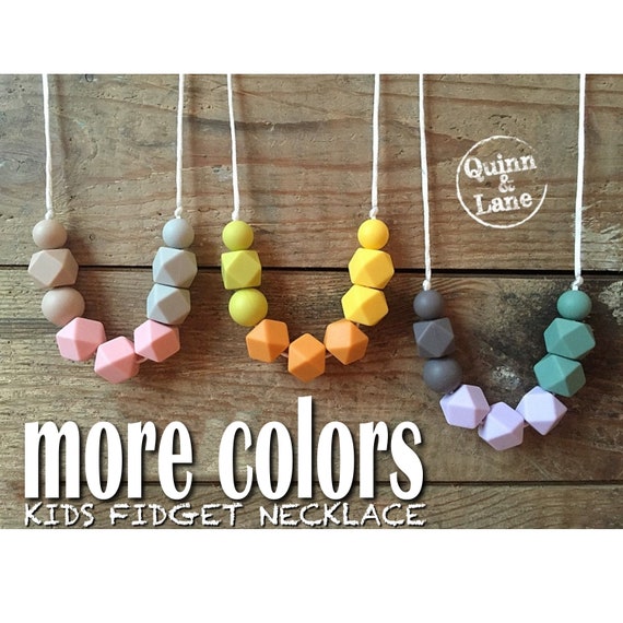 itty bitty teething necklace