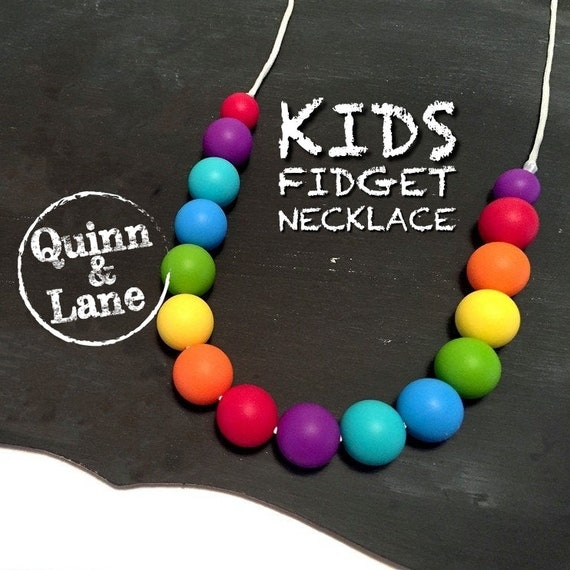 itty bitty teething necklace