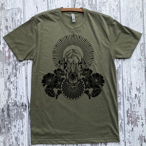 Unisex RAVENOUS Wolf Schädel und Blumen Mandala Shirt Heilige Geometrie Dotwork Tattoo Style T-Shirt