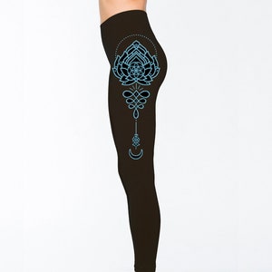 Women&#39;s OM TOTEM Black Leggings Sacred Geometry Yoga Clothing Blackwork Tattoo Style Tights Active Wear