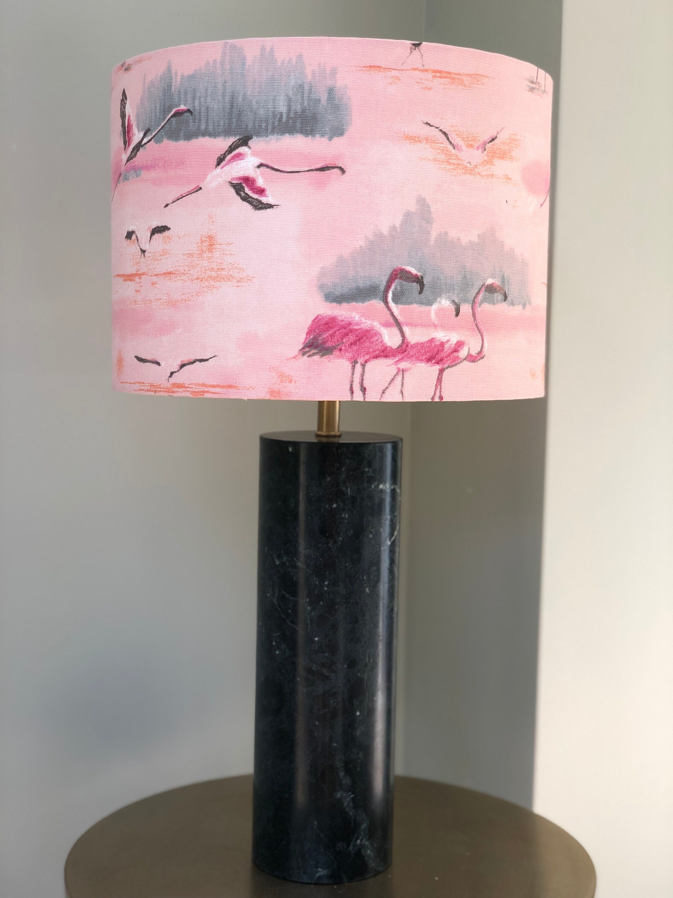 Pink flamingo table lamp deals