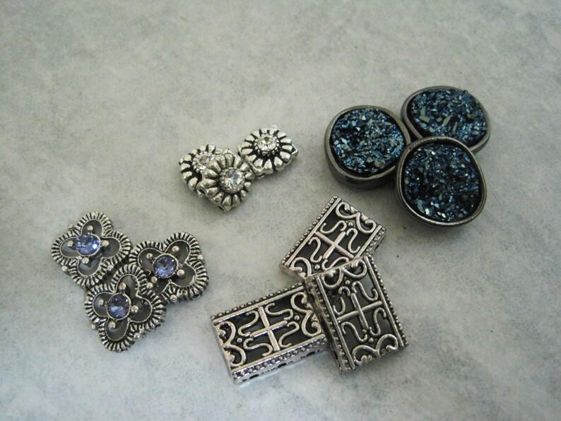 DOLLAR STORE Small 2hole slider beads jewelry supplies