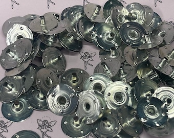 100 pieces of wick tabs for candles  (wick holder - wick sustainer) - keeps candle wick base upright - metal tab