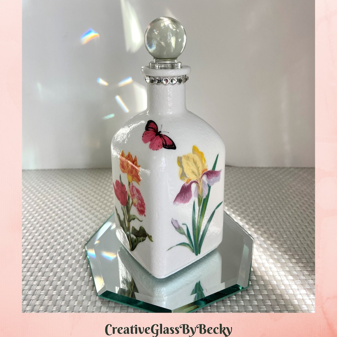 Flower Bottle, Flower Gifts for Mom, Iris Flower Gifts, Tulip Flower