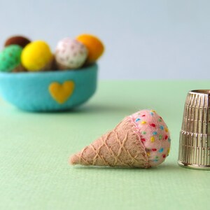 Miniature Wool Felt Ice-cream Cones, Ice Cream, fairy garden, felt food, dollhouse toy, dollhouse food image 2