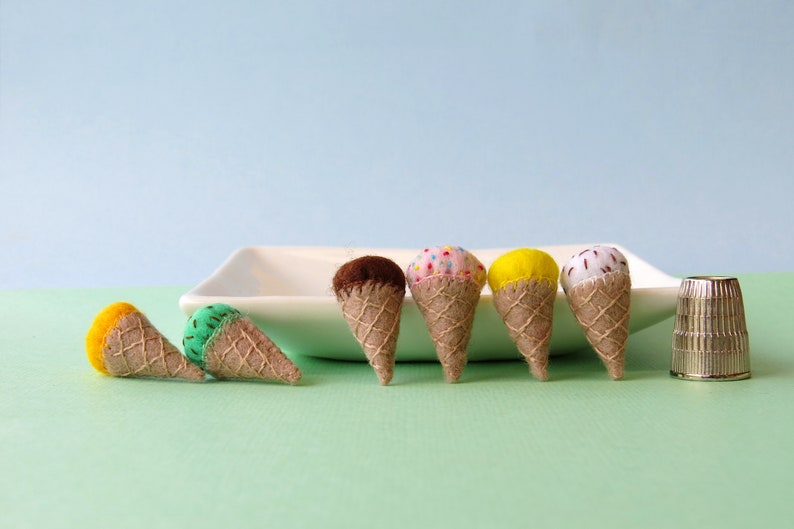 Miniature Wool Felt Ice-cream Cones, Ice Cream, fairy garden, felt food, dollhouse toy, dollhouse food image 3