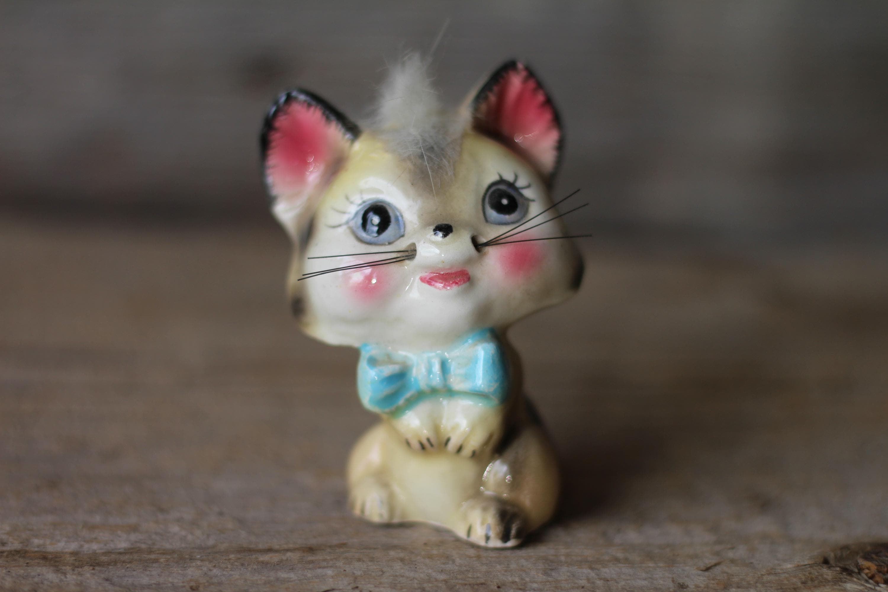 メル20438  花柄 猫 CAT オパールガラス フィギュリン 置物 4.5 Inch Japanese Ceramic Lucky Cat Maneki Neko Home