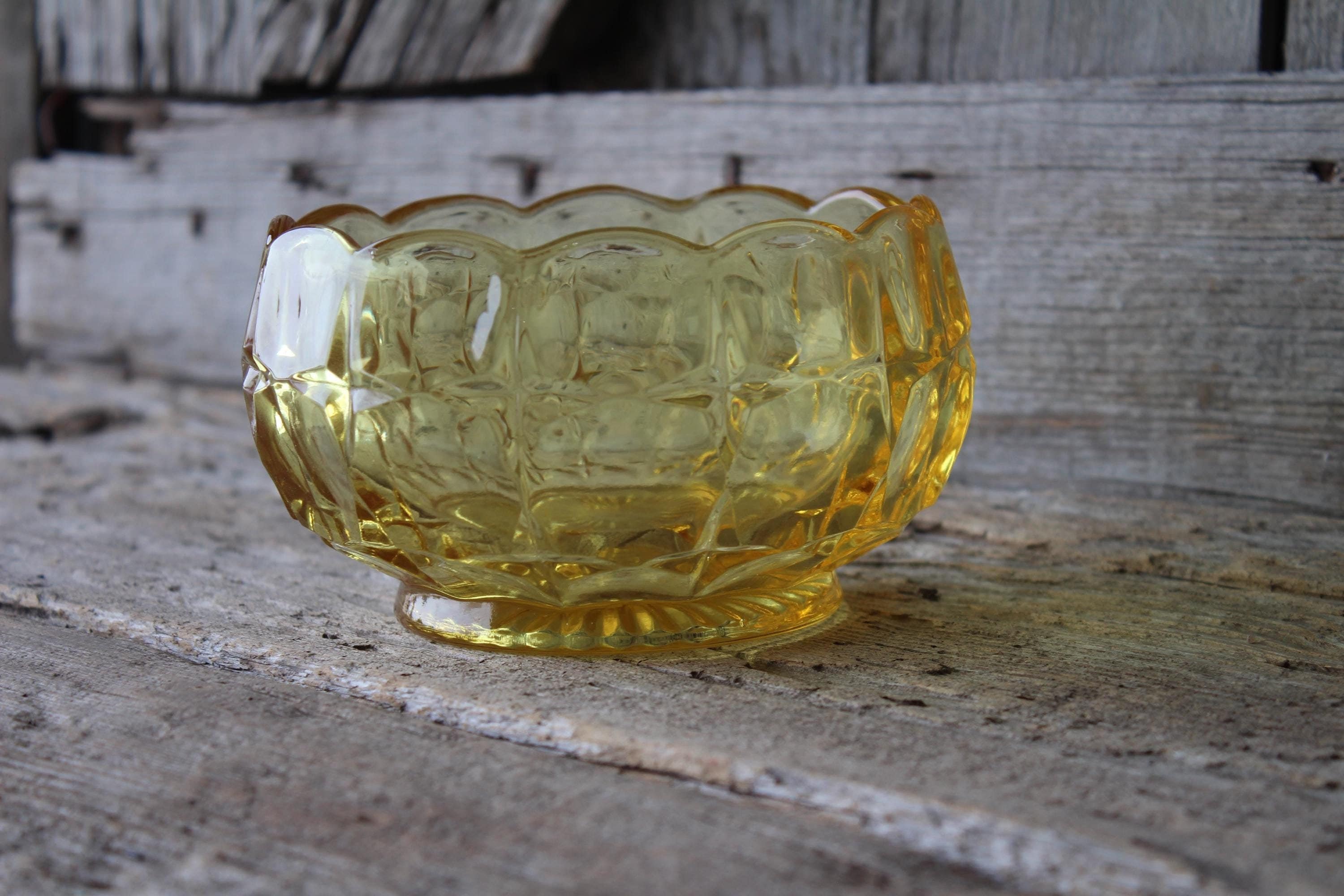 Indiana Glass Tiara Yellow Mist Constellation Nut Bowl Candy Dish 6" Retro Home Decor