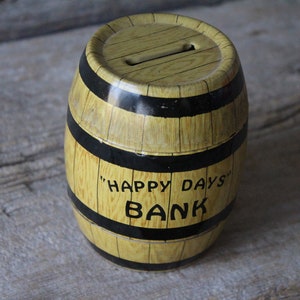 Tin Litho &quot;Happy Days&quot; Barrel Shaped Coin Bank J Chein &  Co. Made in USA