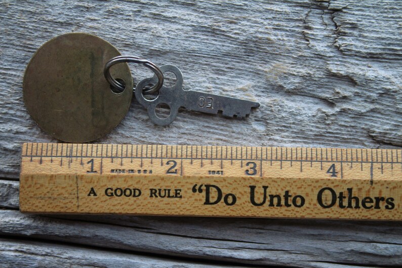 Vintage Brass Registration Card Cabinet Keychain with Eagle Flat Key image 3