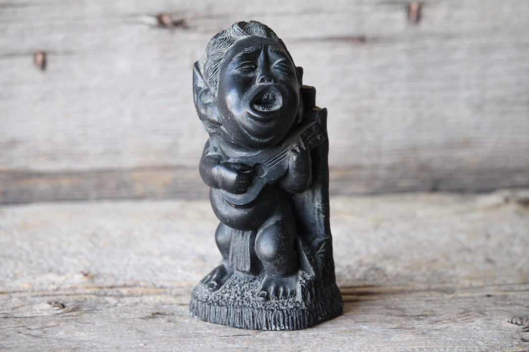 Coco Joe's Hawaii Souvenir Figure Statue Made With Real Lava 1960s